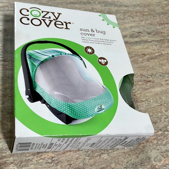 NIB Cozy Cover sun & bug cover - Picture 8 of 9